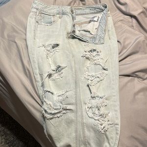 American Eagle Tomgirl Jeans! Size 2 denim